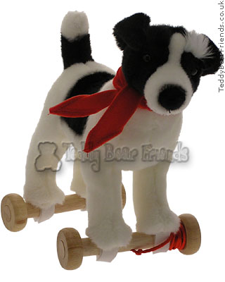 pull along dog on wheels