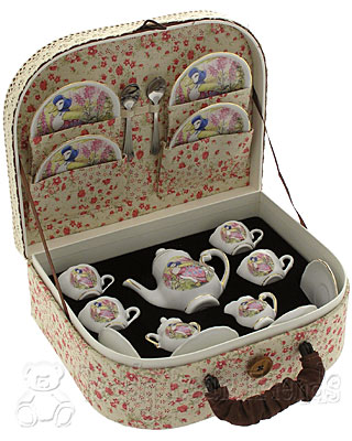 Reutter Porcelain Jemima Puddleduck Tea Set